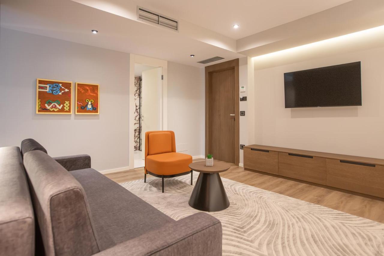 Hotel Elisa Tirana, Affiliated By Melia Exterior foto